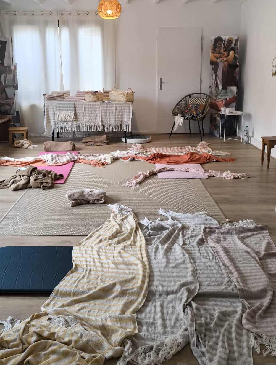 Acompte Formation. Ancrage dans le Soin (massage) traditionnel avec Rebozo à Paris