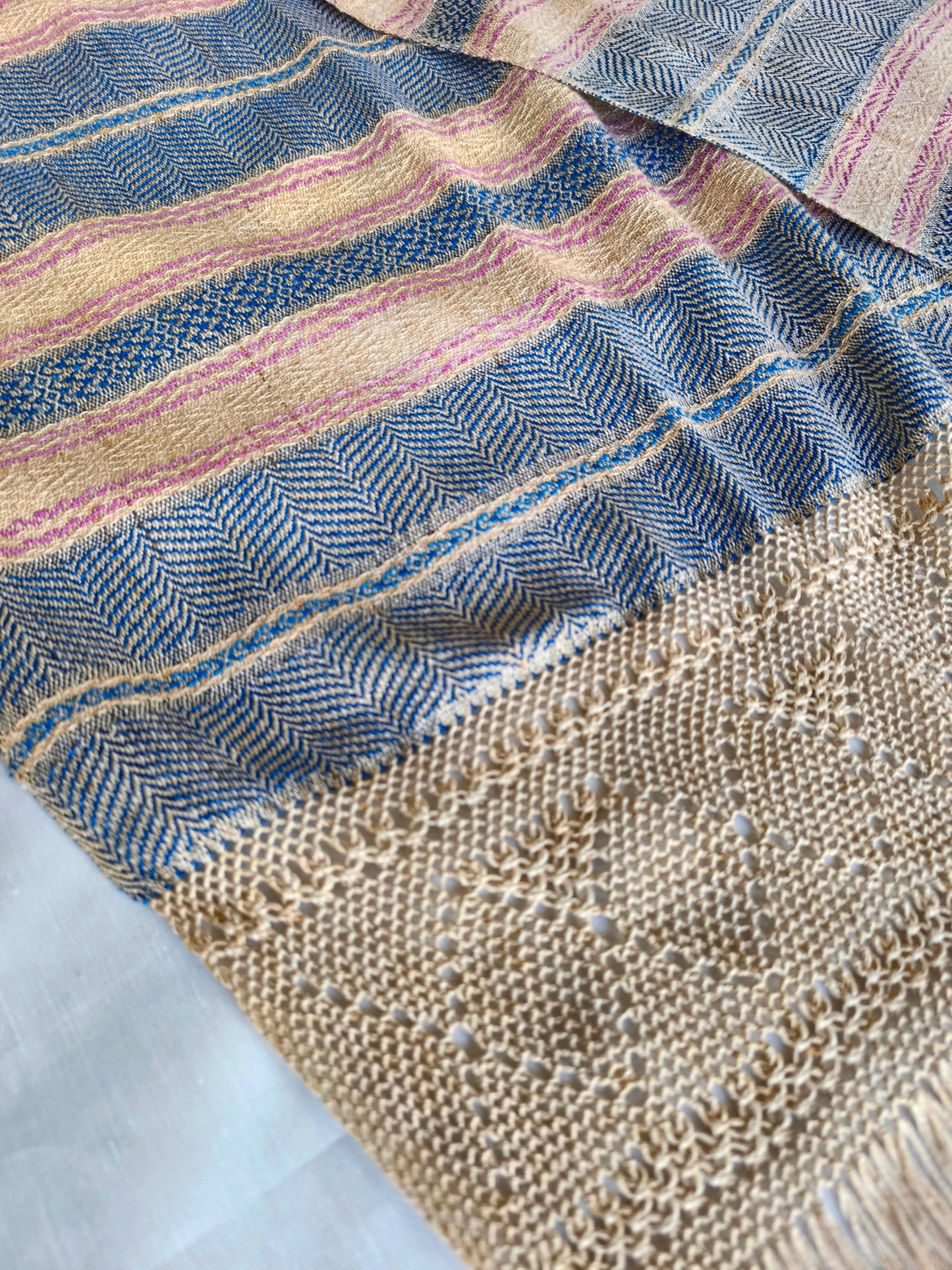 Rebozo d'exception. L'Inconquis "Tajꞌok" Medium