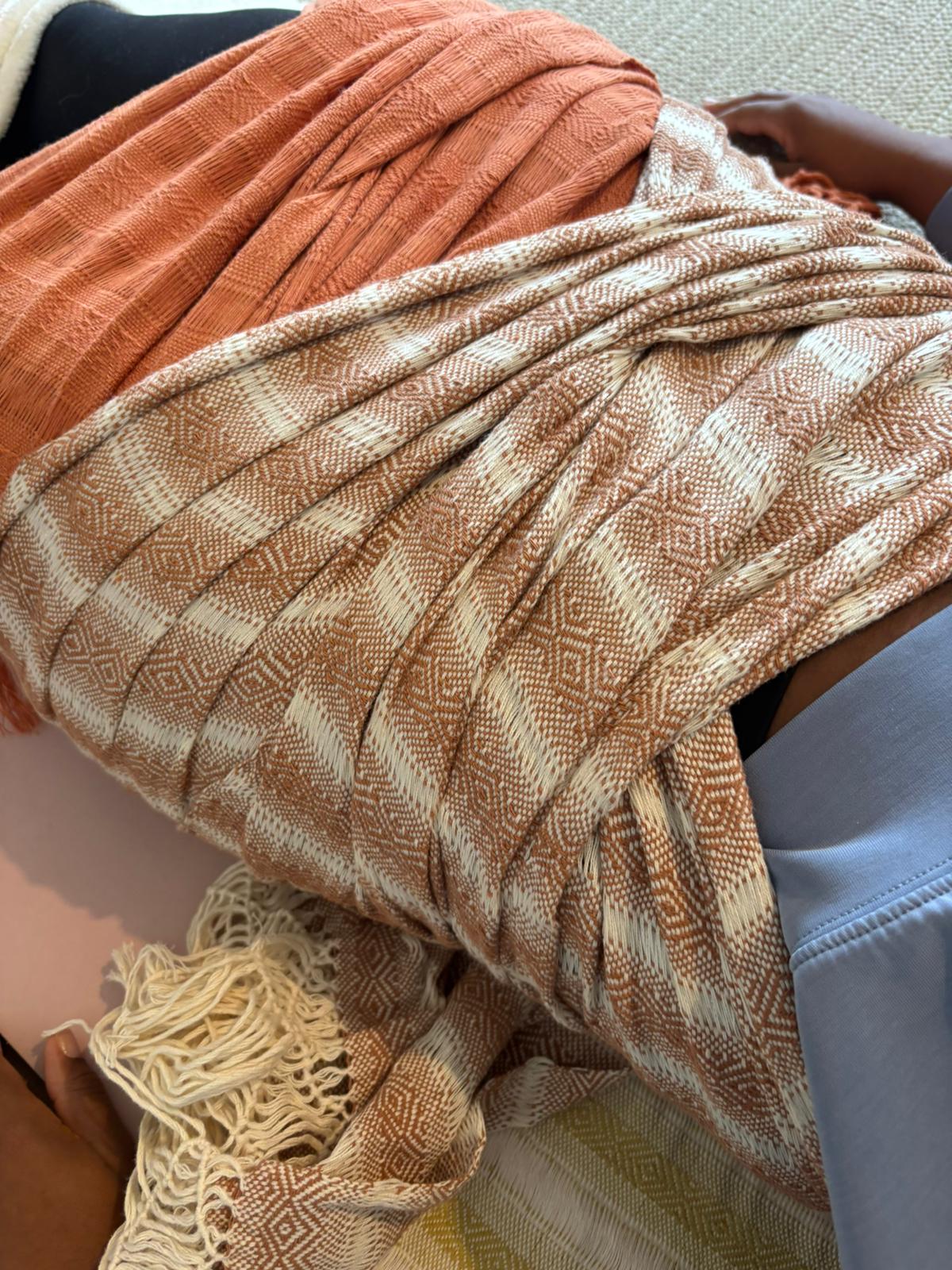 Acompte Formation. Ancrage dans le Soin (massage) traditionnel avec Rebozo à Paris