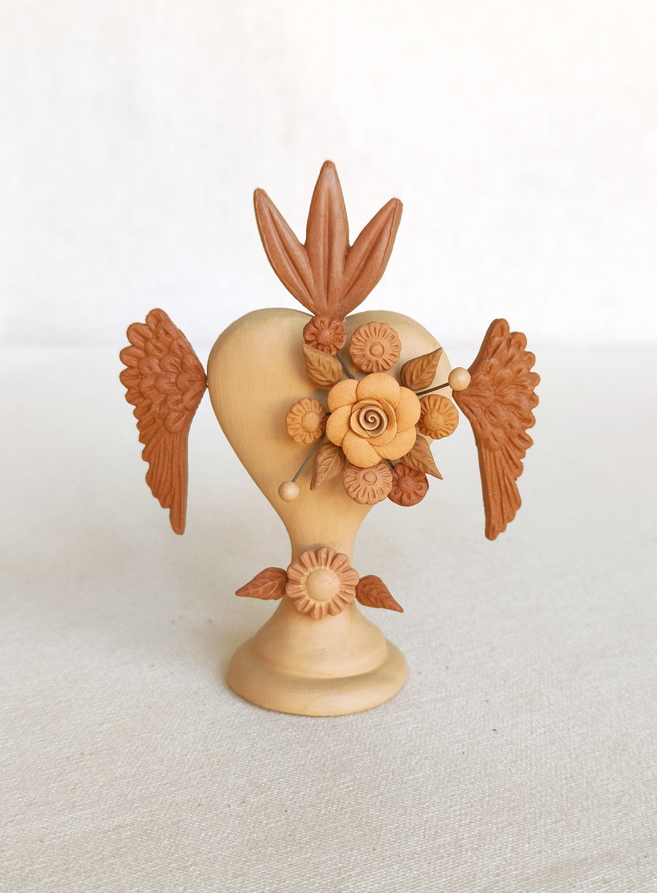 Milagrito "de Pied" fleuri avec ailes