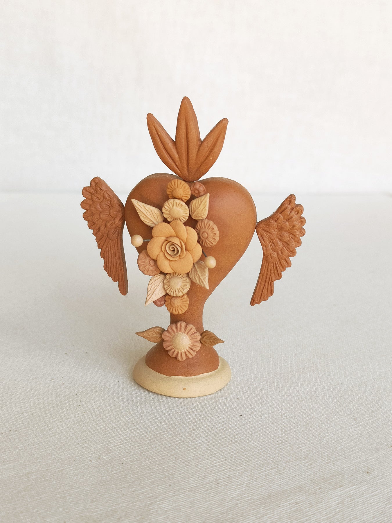 Milagrito "de Pied" fleuri avec ailes