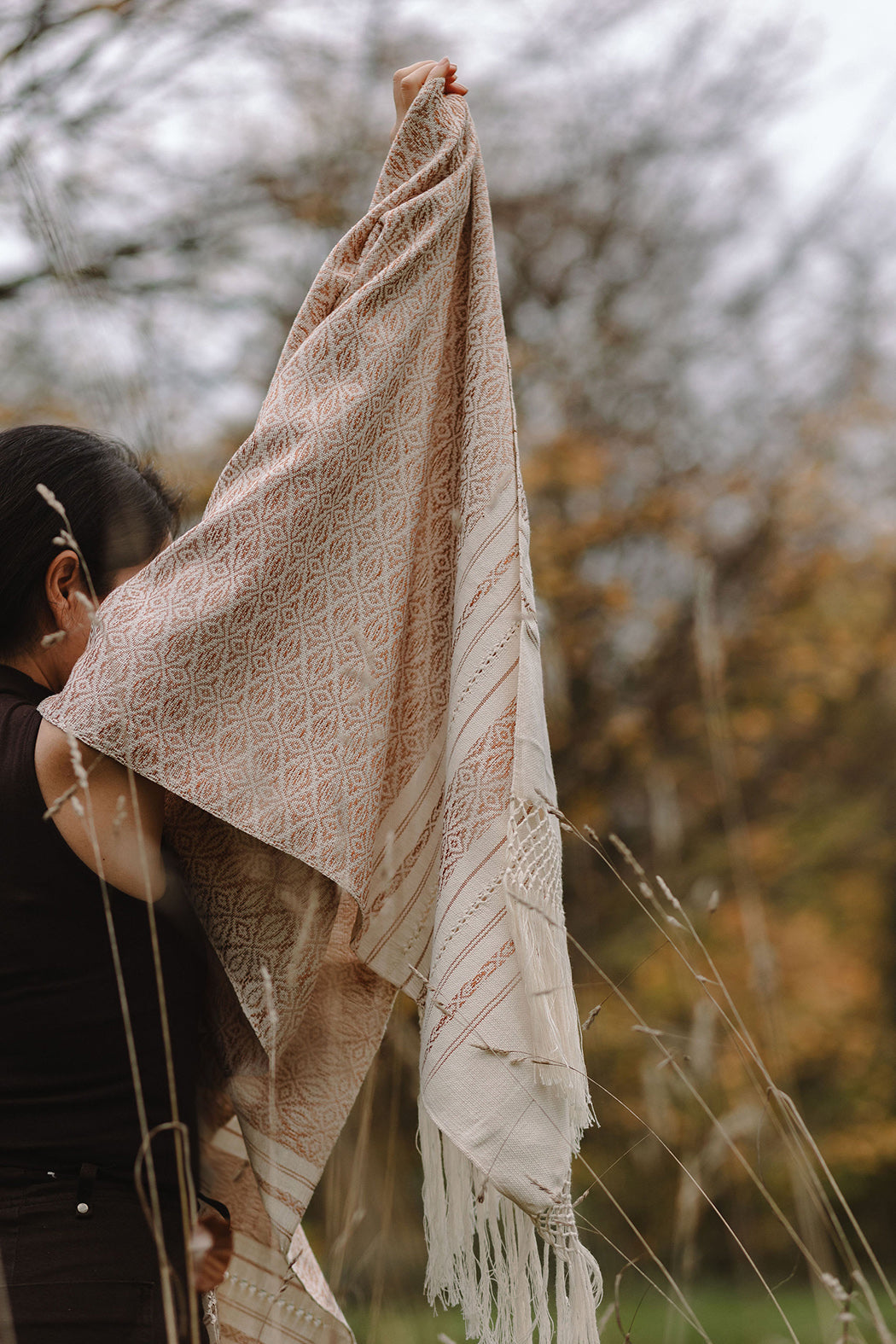 Rebozo "Rialni" plein avec des fils en soie